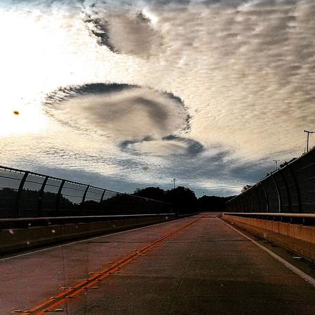 Fallstreak hole – Buchi nel Cielo Fallstreak hole – Buchi nel Cielo