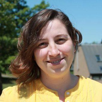 Buchi neri a centinaia a 50 mila anni luce da noi Alice Zocchi, coautrice dello studio. Laurea e dottorato a Milano, da due anni Zocchi vive e lavora a Guildford, nel Regno Unito, come visiting researcher alla University of Surrey.