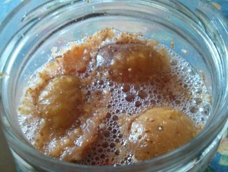 Pane con frutta fermentata Pane con frutta fermentata