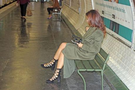 Cappottino verde militare a Parigi 14550876_10211242585207483_1894094772_o