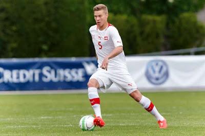 Roma: sul taccuino Nico Elvedi Roma: sul taccuino Nico Elvedi