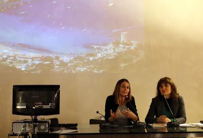 Una serata all'Isola del Giglio con LORENZA PIERI Una serata all'Isola del Giglio con LORENZA PIERI