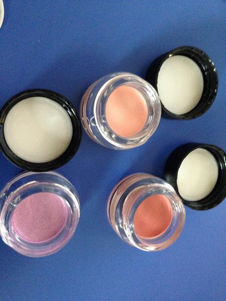 Cream Crush Lasting Colour Eyeshadow Ombretto in crema a lunga tenuta 02 Rosa Caldo Perlato, 10 Albicocca Perlato, 12 Lilla Perlato Cream Crush Lasting Colour Eyeshadow Ombretto in crema a lunga tenuta 02 Rosa Caldo Perlato, 10 Albicocca Perlato, 12 Lilla Perlato