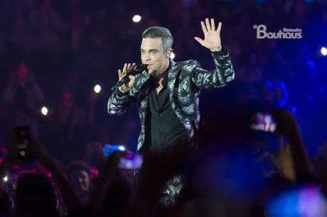 Robbie Williams nella gala de Los 40 Principales. Robbie Williams nella gala de Los 40 Principales.