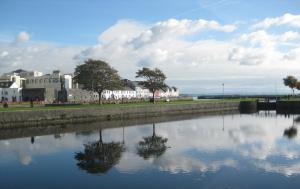 Galway: la cittadina pittoresca e cosmopolita dal sapore irlandese Zona porto a Galway