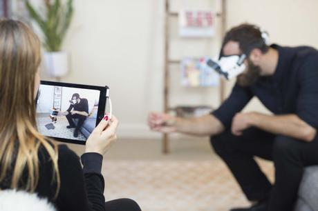 Arriva Bridge, il dispositivo VR portatile con realtà mista e tracciamento Arriva Bridge, il dispositivo VR portatile con realtà mista e tracciamento
