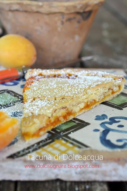 Tacunà, torta dei rattoppi del Ponente Lgure Tacunà, torta dei rattoppi del Ponente Lgure