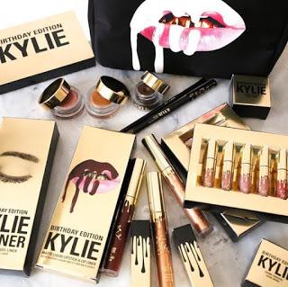 Make up labbra: Kylie Jenner Make up labbra: Kylie Jenner