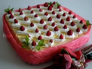 Tiramisù alle fragole