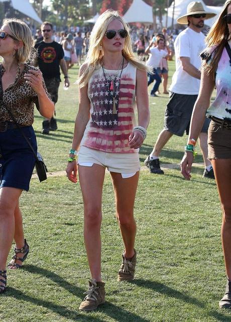 alexander-skarsgard-kate-bosworth-coachella-duo-10