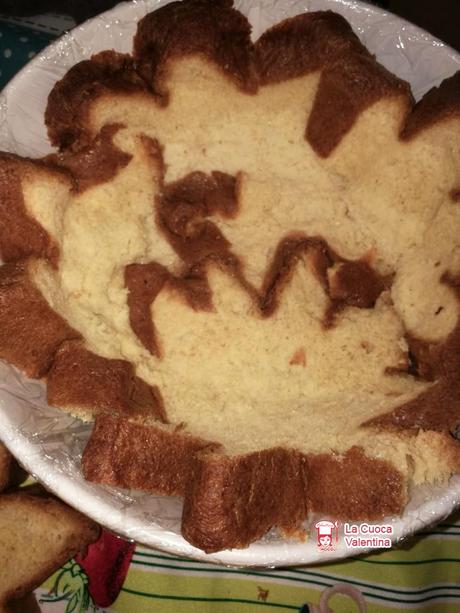 Pandoro con crema al caffè e croccantino cof