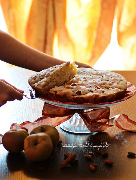 TORTA PANETTONE,MELE E MANDORLE COTTA AL FORNETTO ESTENSE TORTA PANETTONE,MELE E MANDORLE COTTA AL FORNETTO ESTENSE