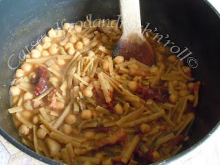 Pasta e ceci coi ferfelloni Pasta e ceci coi ferfelloni