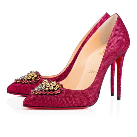 DILLO CON UNA … SHOES … DILLO CON UNA … SHOES …