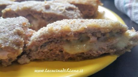Tramezzini di Carne con prosciutto e formaggio Tramezzini di Carne con prosciutto e formaggio