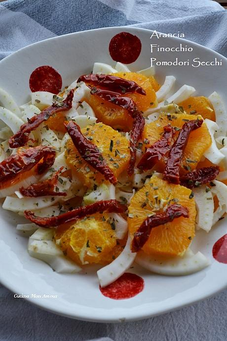 Insalata Invernale di Arancio Finocchio e Pomodorini Secchi Insalata Invernale di Arancio Finocchio e Pomodorini Secchi