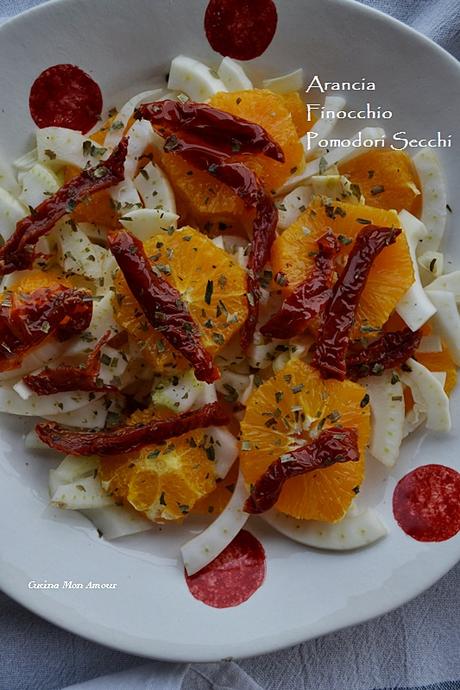 Insalata Invernale di Arancio Finocchio e Pomodorini Secchi Insalata Invernale di Arancio Finocchio e Pomodorini Secchi
