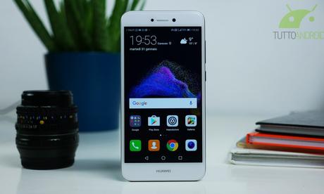 Recensione Huawei P8 Lite 2017: riuscirà a ripetersi? Recensione Huawei P8 Lite 2017: riuscirà a ripetersi?