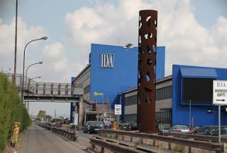 Lavoro, altra mazzata: ILVA metterà metà dei dipendenti in cassa integrazione Lavoro, altra mazzata: ILVA metterà metà dei dipendenti in cassa integrazione