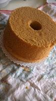 Fluffosa alla vaniglia con glassa al cioccolato fondente e barrette di cioccolato . La mia Chiffon cake per i più golosi! Fluffosa alla vaniglia con glassa al cioccolato fondente e barrette di cioccolato . La mia Chiffon cake per i più golosi!