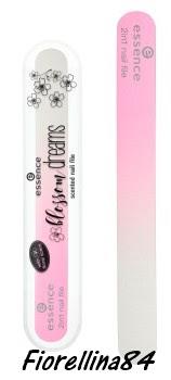 Blossom Dream by Essence Blossom Dream by Essence