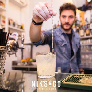Nik’s&Co: poliedrico cocktail bar a Milano Nik’s&Co: poliedrico cocktail bar a Milano