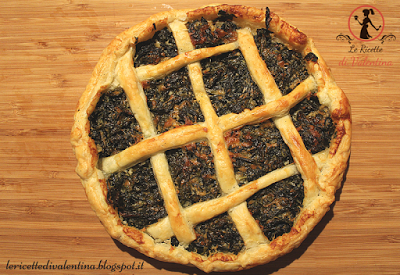 Torta salata al cavolo nero e stracchino Torta salata al cavolo nero e stracchino