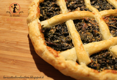 Torta salata al cavolo nero e stracchino Torta salata al cavolo nero e stracchino