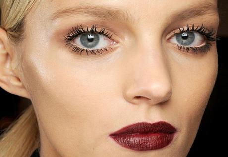 5 idee di make up facili e veloci trucco mascara e rossetto