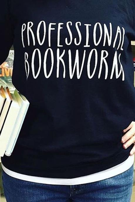 Cosa indossano i booklover? Cosa indossano i booklover?