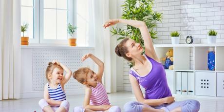 Yoga per bambini: benefici per corpo e mente Yoga per bambini