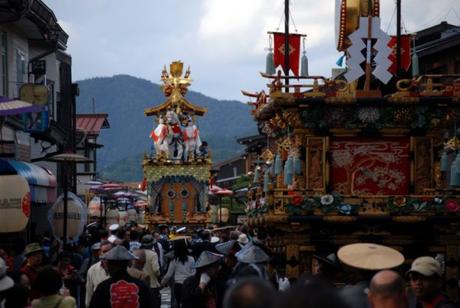 Le stagioni del Giappone Takayama Hachiman Matsuri