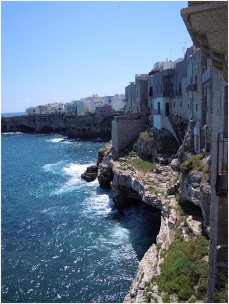 3 buoni motivi per visitare Polignano a Mare (Puglia) 3 buoni motivi per visitare Polignano a Mare (Puglia)