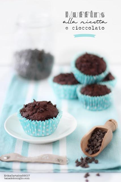Muffins alla ricotta e cioccolato Muffins alla ricotta e cioccolato