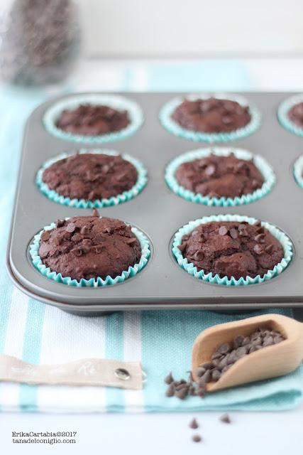 Muffins alla ricotta e cioccolato Muffins alla ricotta e cioccolato