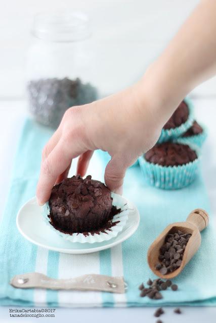 Muffins alla ricotta e cioccolato Muffins alla ricotta e cioccolato