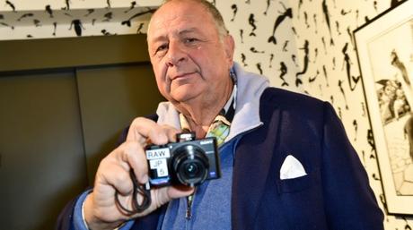 Jean Pigozzi: «La mia vita tra Mick Jagger, le donne e Gianni Agnelli» Jean Pigozzi: «La mia vita tra Mick Jagger, le donne e Gianni Agnelli»