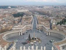 L’Oro Vaticano: Ricchezze nascoste, scandali affari della Santa Sede.