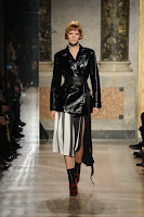 Milano Moda Donna: Angelo Marani A/I 2017-18 Milano Moda Donna: Angelo Marani A/I 2017-18