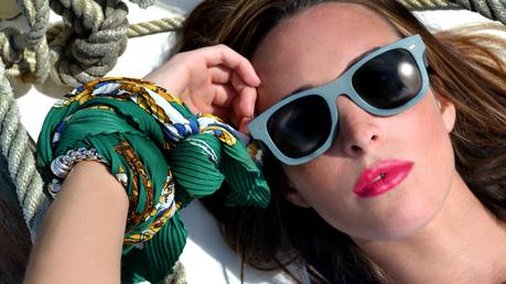 Occhiali in legno: l’accessorio per un look naturale Occhiali in legno: l’accessorio per un look naturale