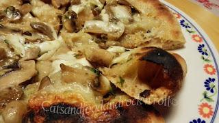 Giocando con gli impasti per la pizza #2: al piatto con farine Mulino Marino, 72% di idratazione Giocando con gli impasti per la pizza #2: al piatto con farine Mulino Marino, 72% di idratazione