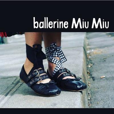 Di ballerine calze a rete e Chiara Ferragni Di ballerine calze a rete e Chiara Ferragni