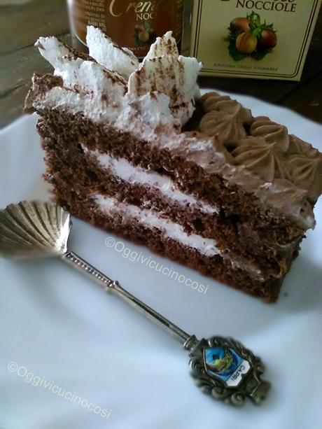 Trancio al Cioccolato e Crema di Nocciole Trancio al Cioccolato e Crema di Nocciole