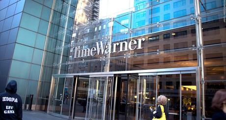 Via libera della Commissione Europea alle nozze fra Atet e Time Warner Via libera della Commissione Europea alle nozze fra Atet e Time Warner