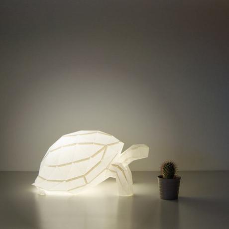 DESIGN: Le lampade di carta di Owl Paperlamps ispirate agli origami DESIGN: Le lampade di carta di Owl Paperlamps ispirate agli origami