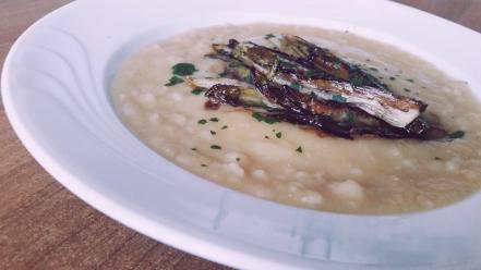 ZUPPA DETOX DI MELA, CIPOLLE E AVENA SENZA GLUTINE ZUPPA DETOX DI MELA, CIPOLLE E AVENA SENZA GLUTINE