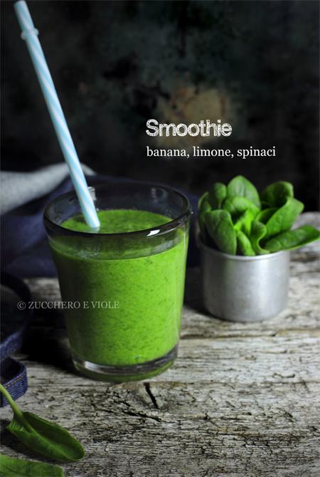 Smoothie di banana spinaci e limone Smoothie di banana spinaci e limone