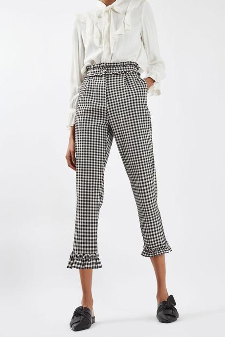 TREND ALERT: FRILLS & RUFFLES TREND ALERT: FRILLS & RUFFLES
