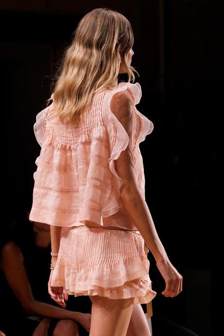 TREND ALERT: FRILLS & RUFFLES TREND ALERT: FRILLS & RUFFLES