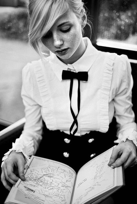 TREND ALERT: FRILLS & RUFFLES TREND ALERT: FRILLS & RUFFLES